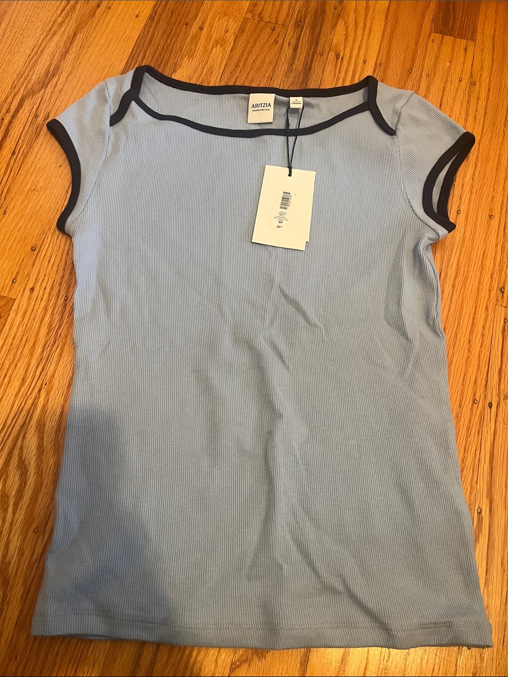 Aritzia Light Blue Ribbed Short Sleeve Tee with Navy Trim